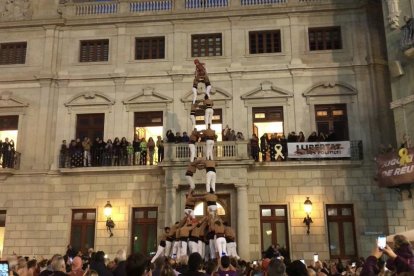 3 de 9 amb folre dels Xiquets de Reus