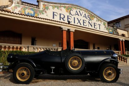 La façana principal de les caves Freixenet, a Sant Sadurní d'Anoia.