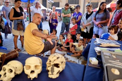 Un dels tallers que es van impartir a la plaça Corsini