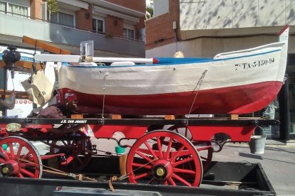 La darrera barca construïda a Torredembarra, que per primera vegada sortirà en uns Tres Tombs.