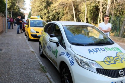 Las autoescuelas harán mañana una marcha lenta en Barcelona.