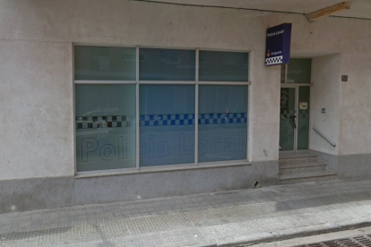 Fachada de la comisaría Policía Local Amposta.