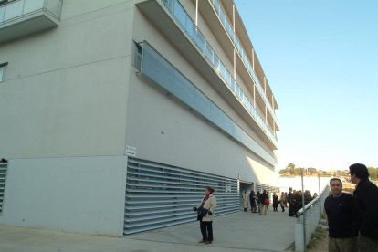 Fachada del CAP Tarraco, localizado junto al Joan XXIII.