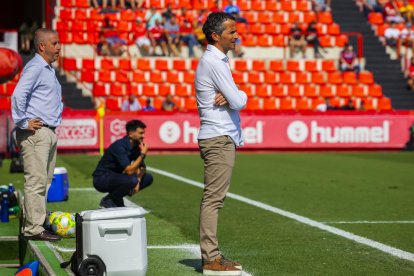 Xavi Bartolo, en el banquillo del Nou Estadi