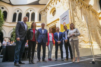 Els candidats, avui, durant el debat.