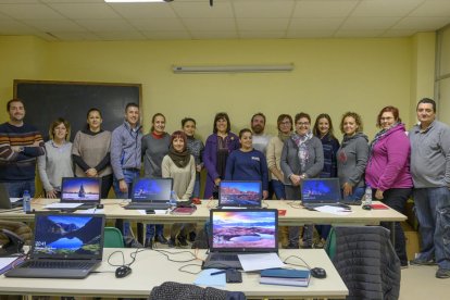 Los comerciantes empezaron la semana pasada el curso.