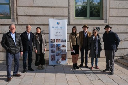 Imagen de las ganadoras de los premios de investigación Trencadís