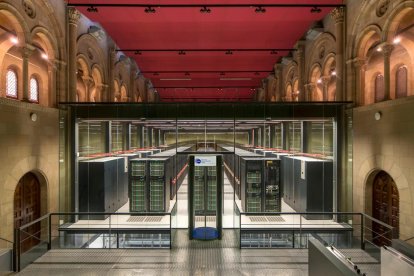 Plano general del supercomputador MareNostrum 4, en la capilla de Torre Girona.