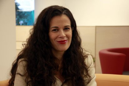 La psicooncòloga de l'AECC Teresa López-Fando a la seu de l'associació a Barcelona.