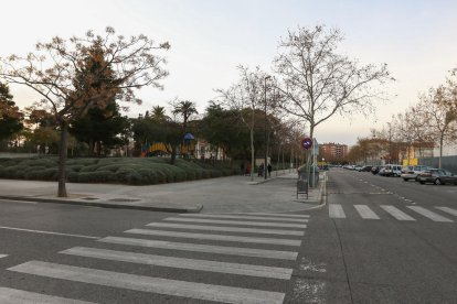 Los vecinos reivindican más medidas de seguridad en el barrio.