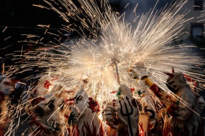 La primera edició del Concurs Nacional d'Enceses es va celebrar a Picamoixons.