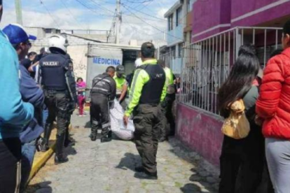 Imatge de la policia al lloc dels fets.