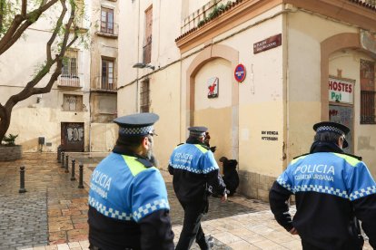 Una imatge d'arxiu d'agents de la Guàrdia Urbana.