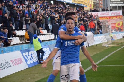 Pedro Martín fue el pichichi del grupo tercero de Segunda División B con 16 goles en 34 partidos, siendo una de las piezas clave del Lleida.