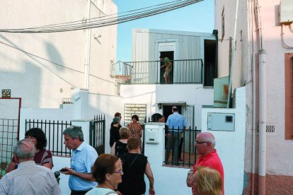 La vivienda, que se pudo visitar ayer, se encuentra ubicada en el pasaje de la Verge de la Paloma.