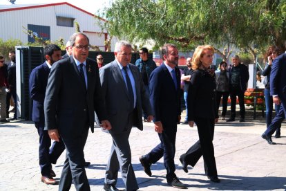 El president de la Generalitat, Quim Torra, el delegat del Govern a l'Ebre, Xavier Pallarés, el conseller d'Acció Exterior, Alfred Bosch, i la consellera de Cultura, Maria Àngela Vilallonga.