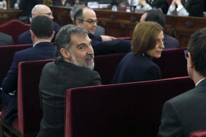 Jordi Cuixart y Carme Forcadell en el Tribunal Supremo.