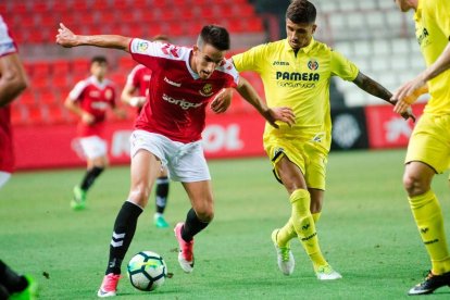 Un partit amistós entre el Nàstic i el Villarreal disputat al Nou Estadi.