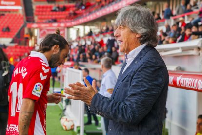 Enrique Martín, durante el Nàstic-Numancia.