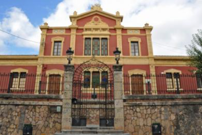 Imatge de l'Escola Municipal d'Adults de Torredembarra.