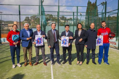 Els assistents a la presentació del campionat, a les instal·lacions del Club Tennis Tarragona.