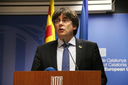 El expresidente Carles Puigdemont en la sede de la delegación del gobierno en Bruselas.