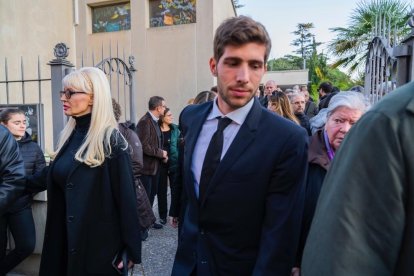 Sergi Roberto en el funeral de su madre ayer por la tarde.