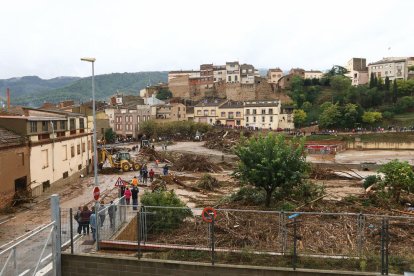 L'Espluga de Francolí se despertó el 23 de octubre con todo tipo de desperfectos a raíz de la riada del día anterior.