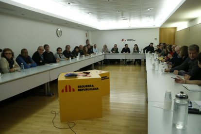 Pla general d'un moment de la reunió de l'Executiva Nacional d'ERC.