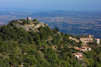 El Castillo de l'Albiol visto desde el aire.