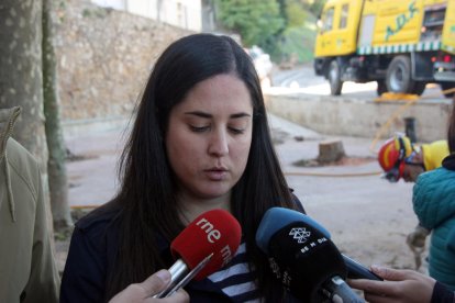 Anna March, portavoz de Riada Solidaria, durante la presentación de la plataforma.