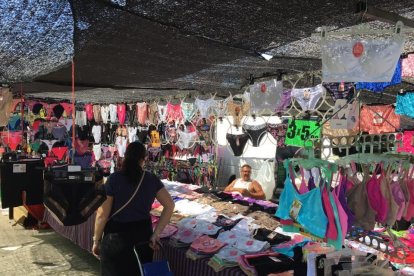 Una de les parades del mercat de Bonavista.