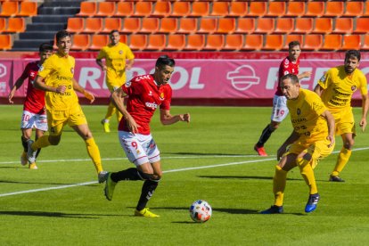 Gerard Oliva, durant un moment del Nàstic-Olot.