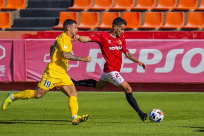 Joan Oriol, durant el Nàstic-Olot.