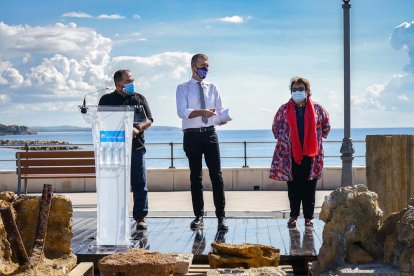 El president del Port de Tarragona, Josep Maria Cruset, juntament amb