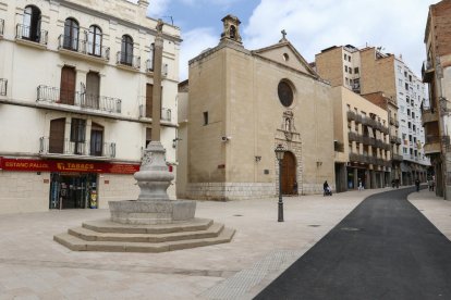 L'aspecte actual de la plaça de la Purísima Sang.