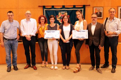 Els premis, promoguts pel Departament d'Ensenyament de l'Ajuntament de Cambrils, s'han lliurat a la Sala de Plens.