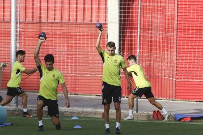 Lucas Prudhomme, durant el primer entrenament que va realitzar amb el Nàstic.