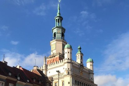 Moreno a la Stary Rynek w Poznaniu, la plaça Major de Poznan.