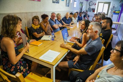 Els cupaires es van reunir, ahir, en assemblea a la Sageta de Foc.