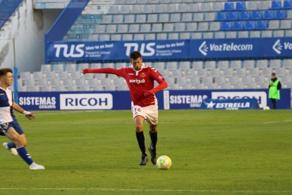 Bruno Perone en el partido disputado contra el Sabadell que acabó con derrota y la destitución de Xavi Bartolo como entrenador.