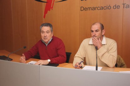 Plano medio de los representantes de la PTP y pdf.Camp, Daniel Pi y Carlos Montejano.