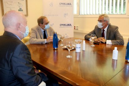 El president de la Generalitat, Quim Torra, reunit amb els responsables de la Fundació Catalònia Creactiva.