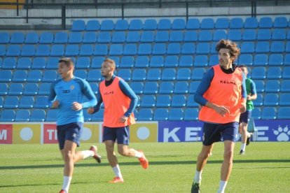 El migcampista de l'Hércules en un entrenament al Rico Pérez.