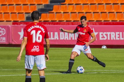 Jesús Rueda, durant el Nàstic-Olot.