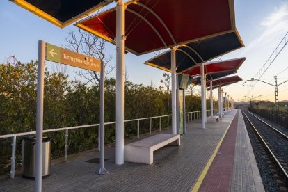 Els salouencs agafaran el tren al baixador PortAventura.