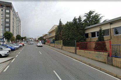 Imagen de la calle de Emilia Pardo Bazán, donde pasaron los hechos.