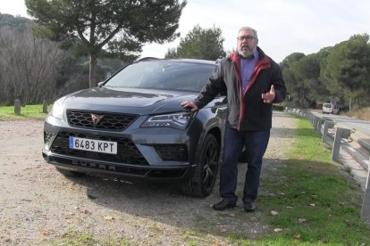 El Cupra Ateca és un vehicle pesat que es mou fàcilment gràcies als 300 CV de potència.