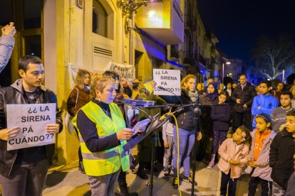 Loli Gutiérrez llegeix un comunicat en una recent manifestació.