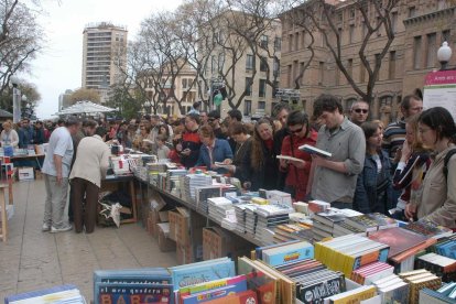 Aquesta imatge de Sant Jordi no es va poder repetir aquest any.